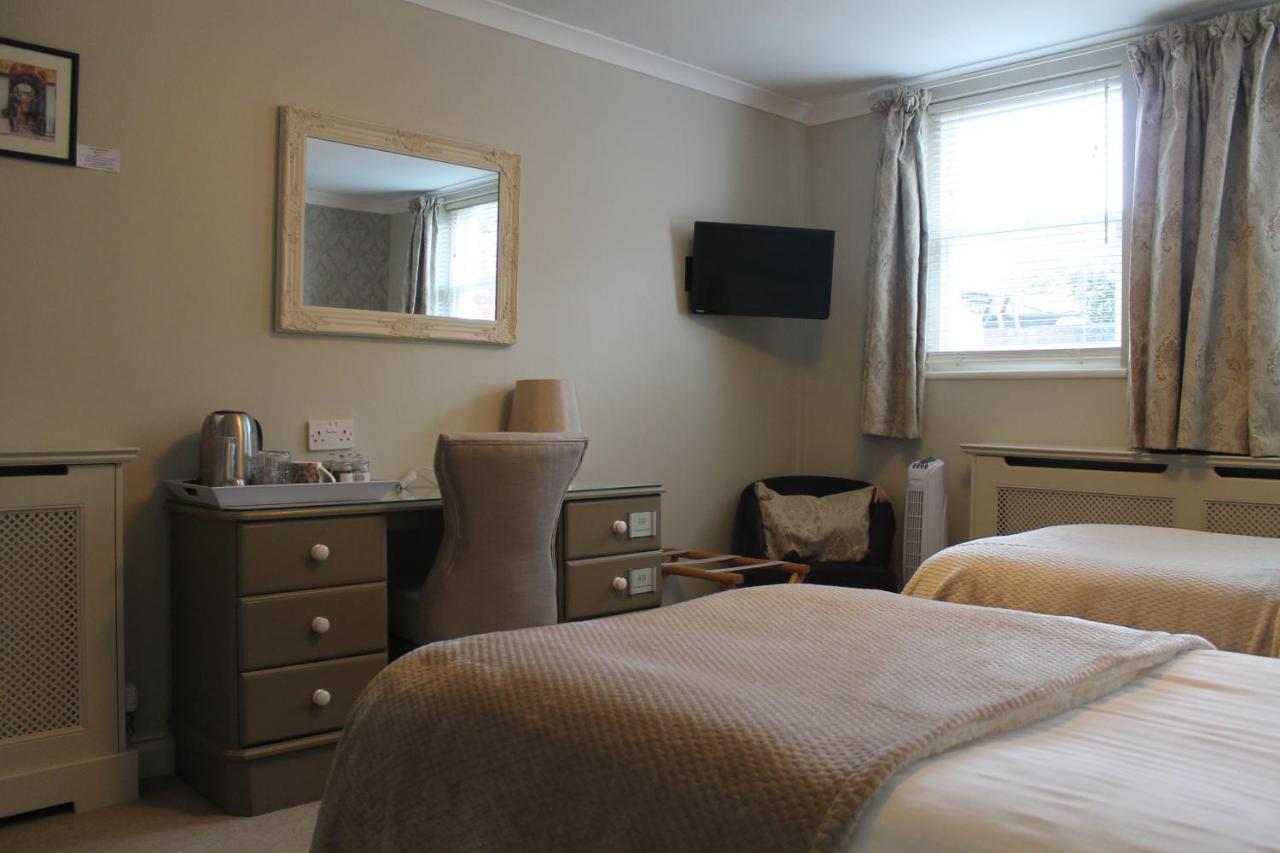 The Battledown Hotell Cheltenham Eksteriør bilde