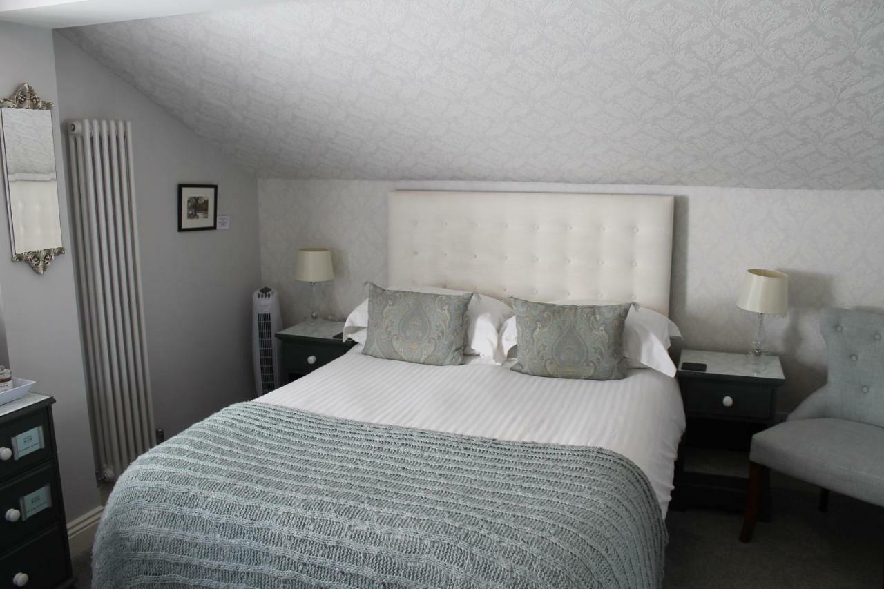 The Battledown Hotell Cheltenham Eksteriør bilde